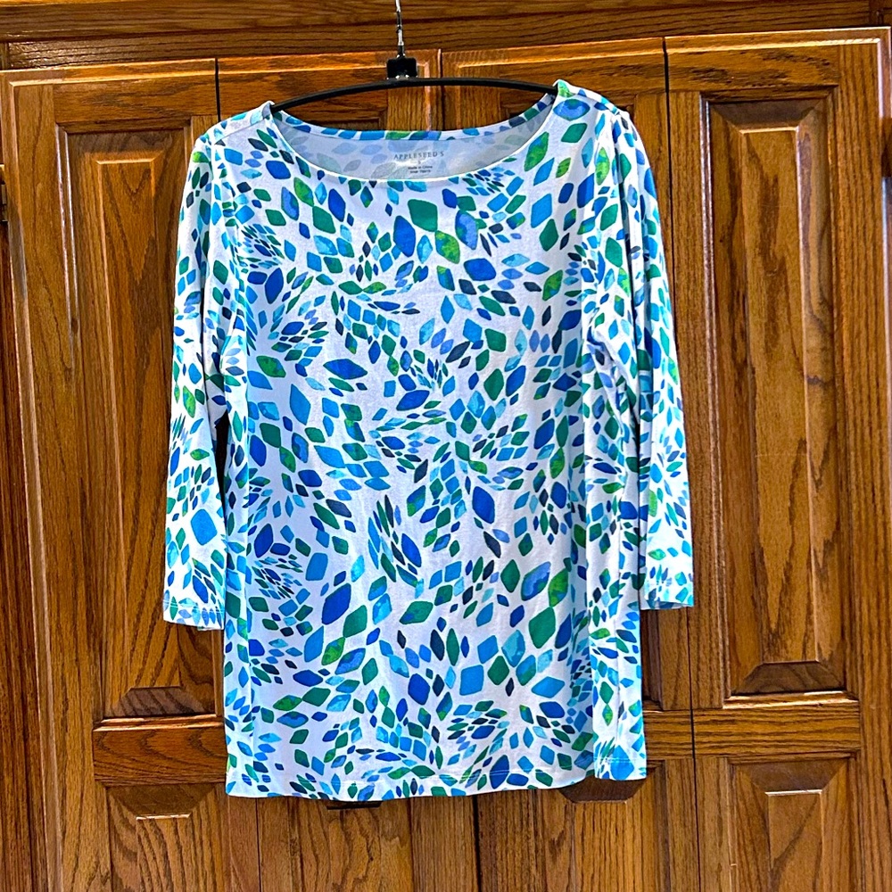 Appleseed Casual Blue Green Leaf Print Top
